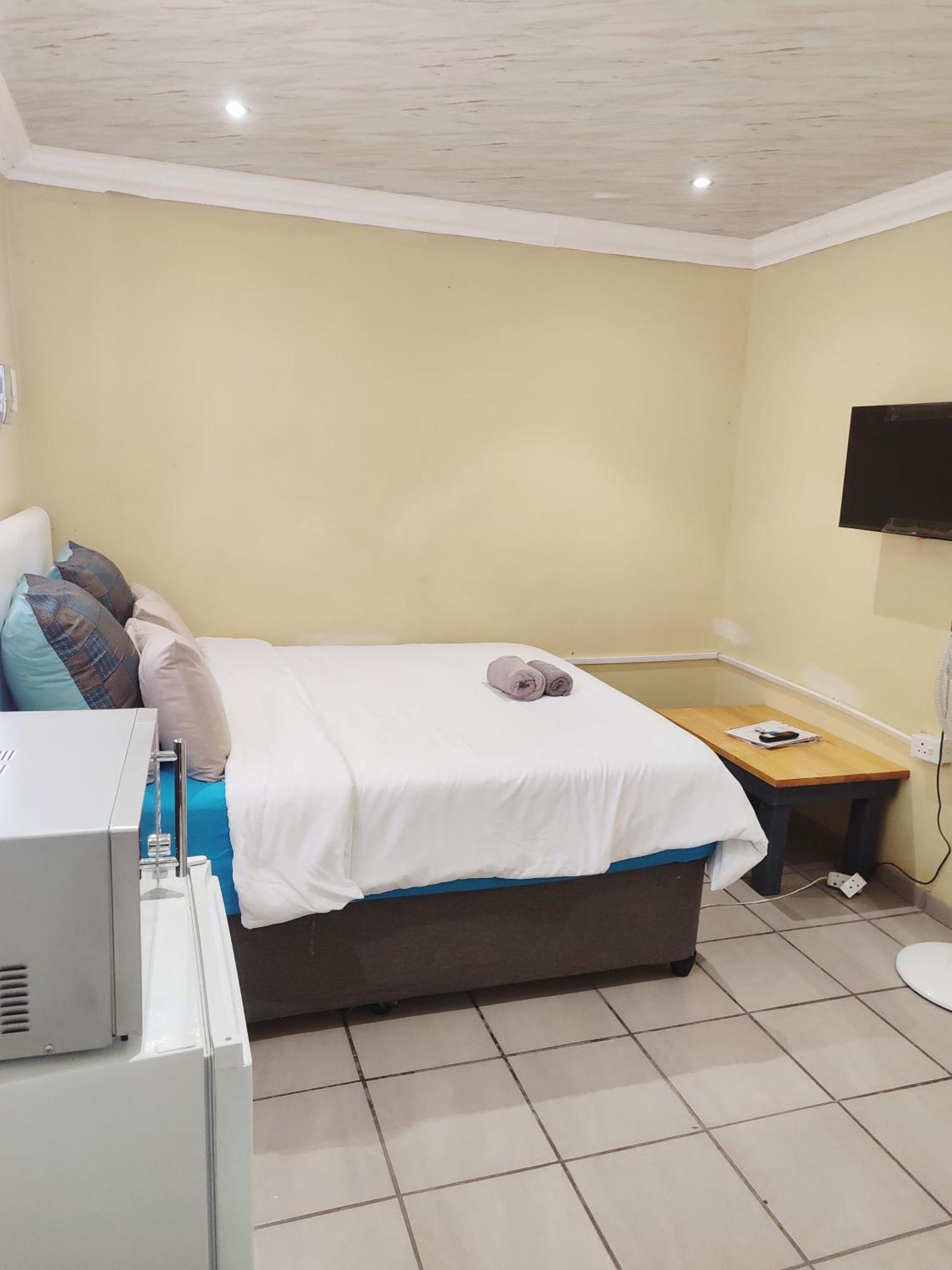 Zina Pretoria Exterior foto